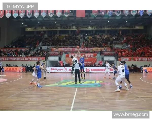 杭州极限运动队在世界攀岩锦标赛中的灵活性表现引发热议与关注