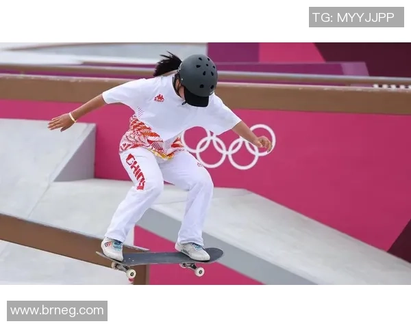 武汉街舞队在滑板精英赛中的精彩表现与实力分析